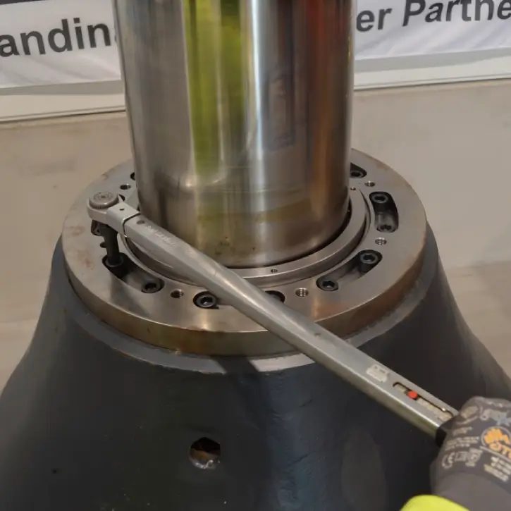 Уградња Scanlock стезаљки за плашт